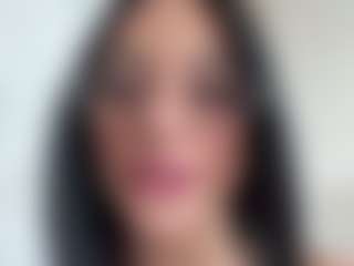 Kira Lopez's Live Sex Cam Show