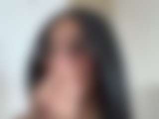 Live cam show with Kira Lopez - Strip on CSO-WL