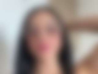 Kira Lopez's Live Sex Cam Show