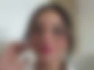 Kira Lopez's Live Sex Cam Show
