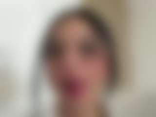 Kira Lopez's Live Sex Cam Show