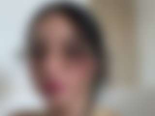 Kira Lopez's Live Sex Cam Show