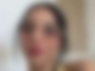 Kira Lopez's Live Sex Cam Show