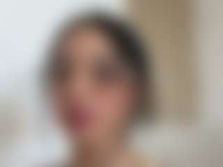 Kira Lopez's Live Sex Cam Show