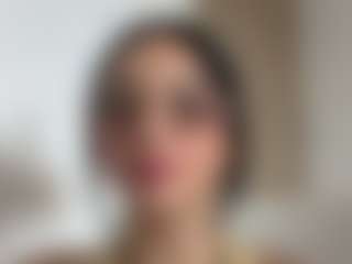Kira Lopez's Live Sex Cam Show