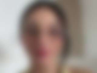 Kira Lopez's Live Sex Cam Show