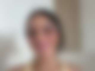 Kira Lopez's Live Sex Cam Show