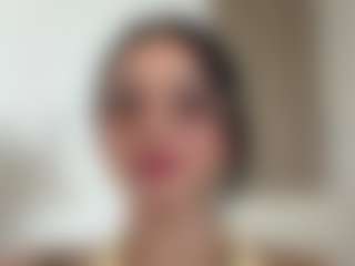 Live cam show with Kira Lopez - Latina on Milfs Live | colombia