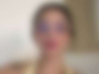 Kira Lopez's Live Sex Cam Show