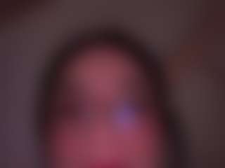 Kira Lopez's Live Sex Cam Show