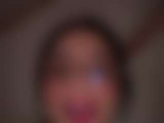 Live cam show with Kira Lopez - Amateur on Soda Cam