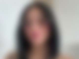 Kira Lopez's Live Sex Cam Show