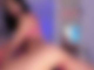 Kira Lopez's Live Sex Cam Show