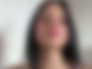 Kira Lopez's Live Sex Cam Show