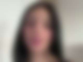 Kira Lopez's Live Sex Cam Show