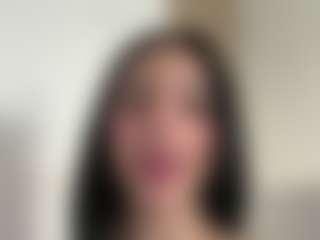 Kira Lopez's Live Sex Cam Show