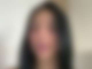 Kira Lopez's Live Sex Cam Show