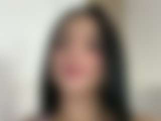Kira Lopez's Live Sex Cam Show
