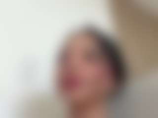 Kira Lopez's Live Sex Cam Show