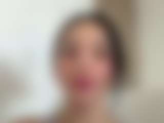 Kira Lopez's Live Sex Cam Show