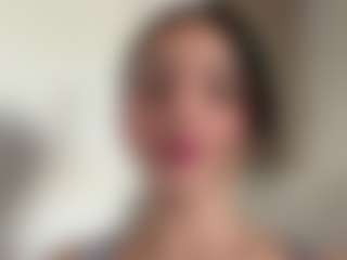 Kira Lopez's Live Sex Cam Show