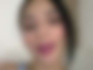 Live cam show with Kira Lopez - Tattoos Lovense on SquirtSoMuch