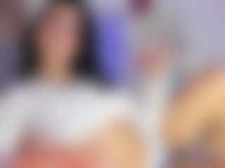 Kira Lopez's Live Sex Cam Show