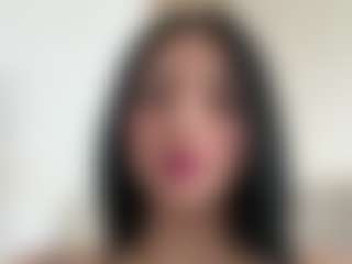Kira Lopez's Live Sex Cam Show