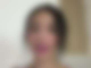Kira Lopez's Live Sex Cam Show