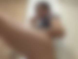 Kira Lopez's Live Sex Cam Show