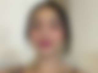 Kira Lopez's Live Sex Cam Show