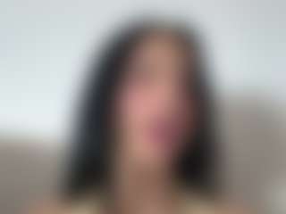 Live cam show with Kira Lopez - Cum Brown Hair on TastyBlacksLive