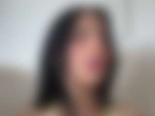 Kira Lopez's Live Sex Cam Show