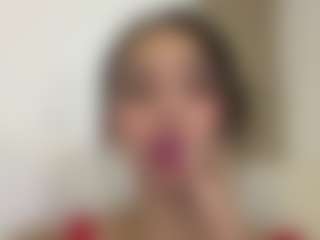 Kira Lopez's Live Sex Cam Show