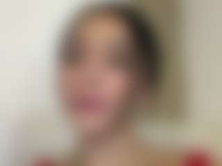 Kira Lopez's Live Sex Cam Show