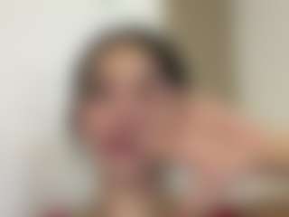 Kira Lopez's Live Sex Cam Show