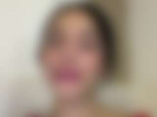 Kira Lopez's Live Sex Cam Show