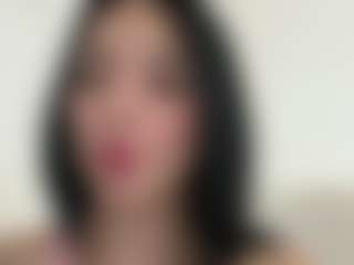 Kira Lopez's Live Sex Cam Show