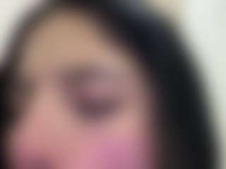 Kira Lopez's Live Sex Cam Show