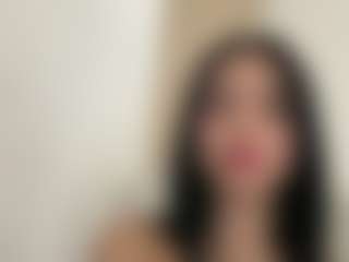 Kira Lopez's Live Sex Cam Show
