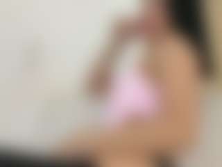 Live cam show with Kira Lopez - Athletic Asian on realtime-chat