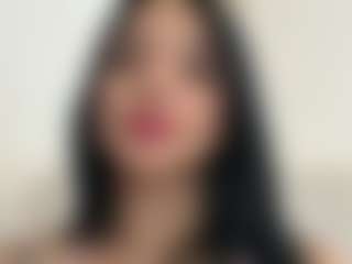 Kira Lopez's Live Sex Cam Show