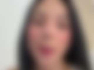 Kira Lopez's Live Sex Cam Show