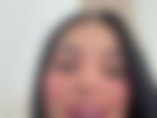 Kira Lopez's Live Sex Cam Show