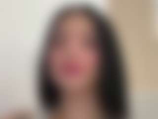 Kira Lopez's Live Sex Cam Show
