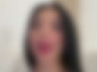 Kira Lopez's Live Sex Cam Show