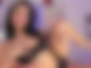 Kira Lopez's Live Sex Cam Show