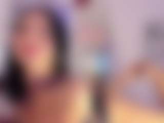 Kira Lopez's Live Sex Cam Show