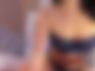 Kira Lopez's Live Sex Cam Show