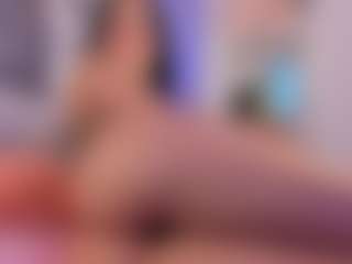 Kira Lopez's Live Sex Cam Show